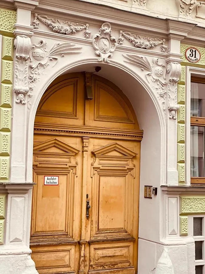 Apartment Gold Room Vienna Austria